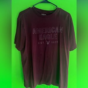 American Eagle Outfitters Men's maroon T-Shirt